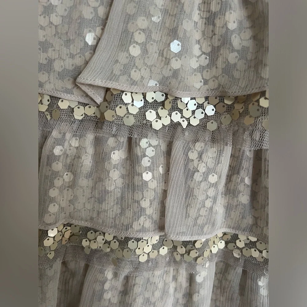 BCBG strapless gold short dress- size 6p- worn once - Picture 3 of 5